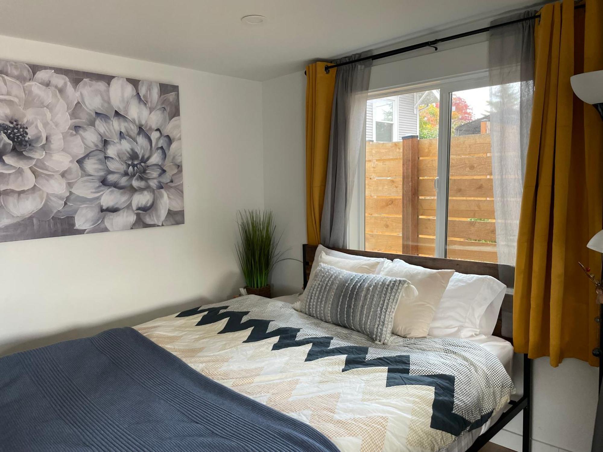 New Private Tiny Home Near Greenlake/Lightrail/I-5 シアトル エクステリア 写真